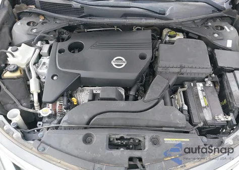 2015 Nissan Altima 2.5 S z USA, uszkodzony, nr VIN 1N4AL3AP0FN315388